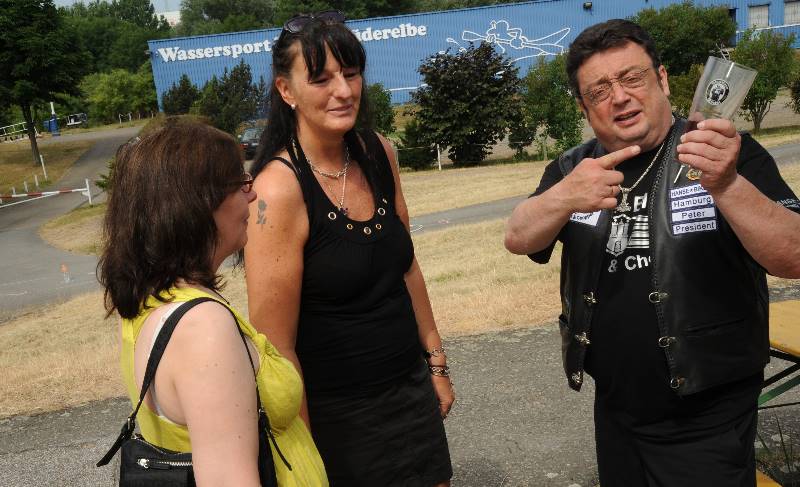 ../Images/Web-Charity-2010-029.jpg
